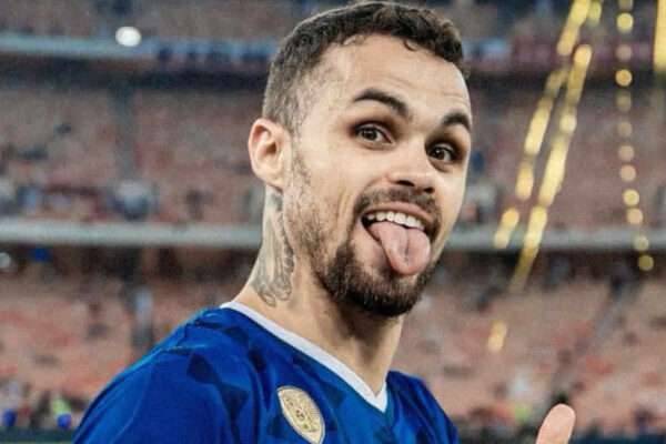 Clube-de-Michael-define-preço-de-transferência-do-jogador