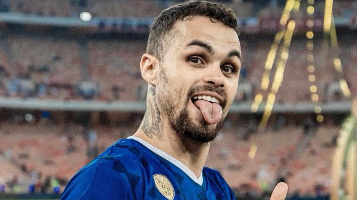Clube-de-Michael-define-preço-de-transferência-do-jogador