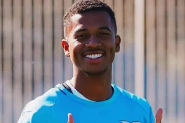 Flamengo-marca-reunião-com-Staff-de-Marcos-Antônio