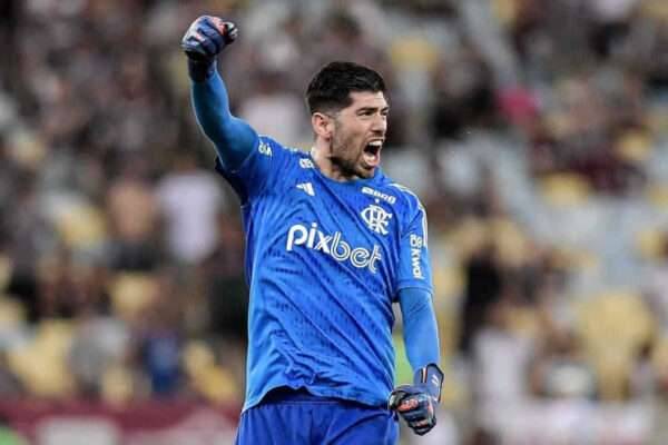 Rossi-comemorando-gol-do-Flamengo