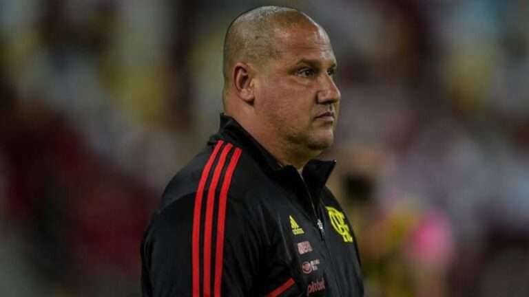 Técnico do sub-20 deixa Flamengo e Filipe Luís é cotado para assumir