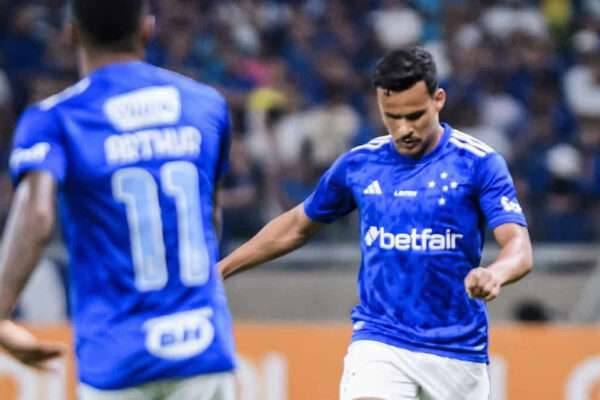 desfalques-do-Cruzeiro-contra-o-Flamengo
