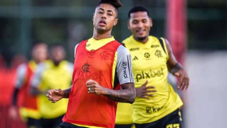 Confira os 8 possíveis desfalques do Flamengo contra o Cruzeiro pelo Campeonato Brasileiro