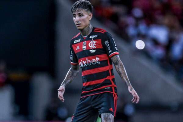 Erick-Pulgar-retorna-ao-Flamengo-hoje