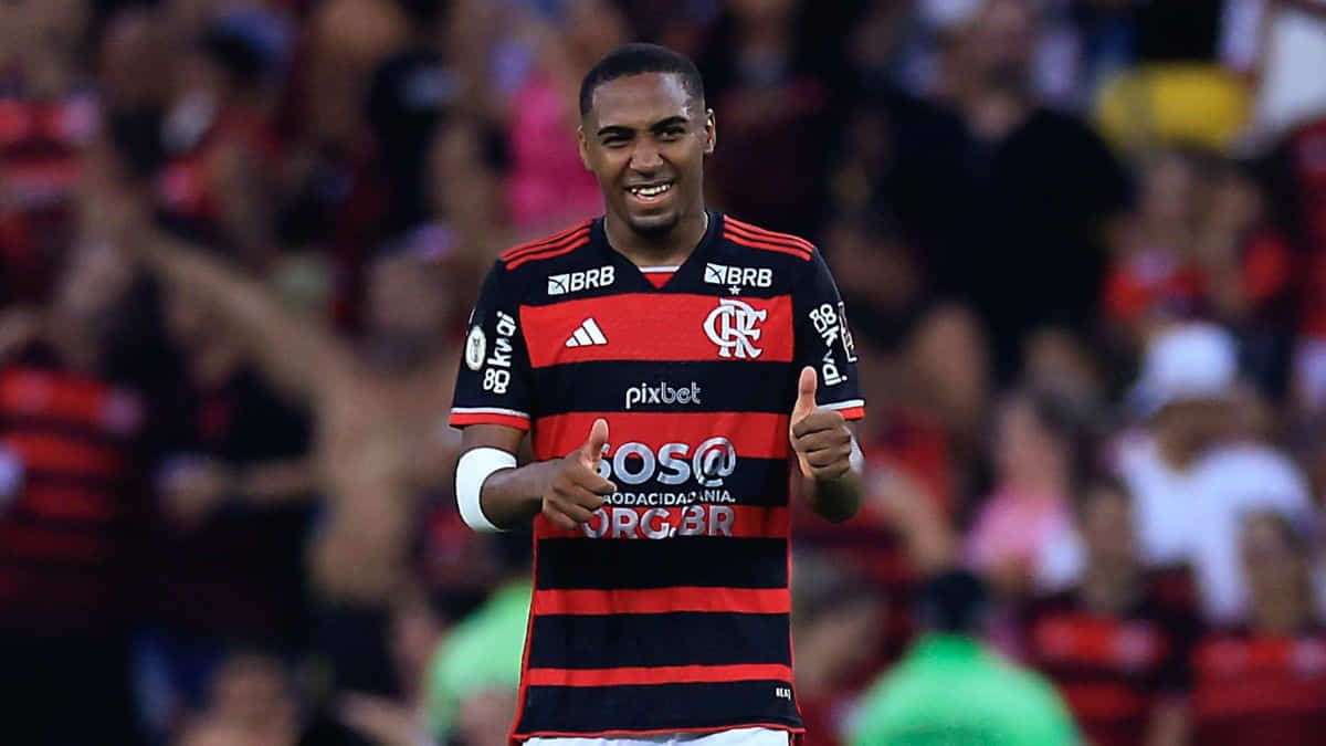 Flamengo-inicia-conversas-para-a-renovação-de-Lorran