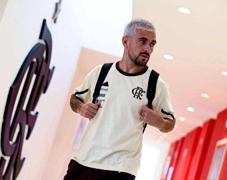 provável-escalação-do-Flamengo-contra-o-Criciúma