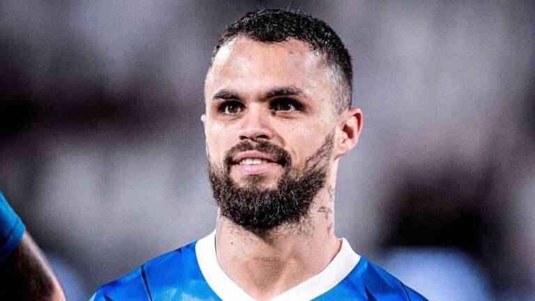Flamengo faz proposta por Michael, afirma jornalista