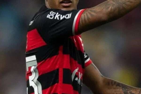 Flamengo-trava-negócio-por-Wesley-Entenda