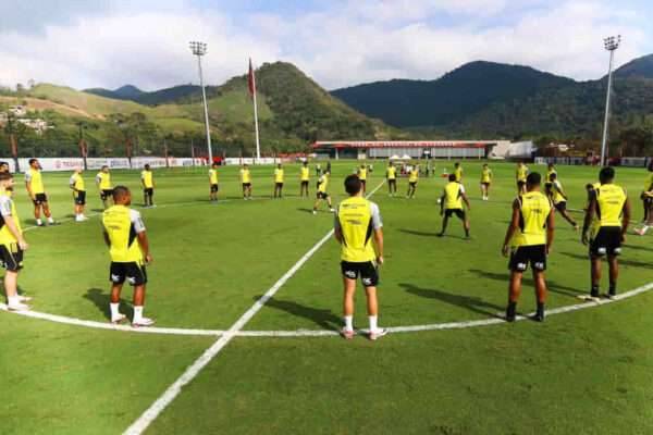 Reapresentação-do-elenco-do-Flamengo