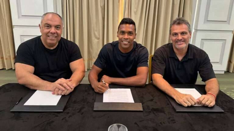 Alex Sandro novo reforço do Flamengo! Jogador assina contrato e manda recado para a torcida