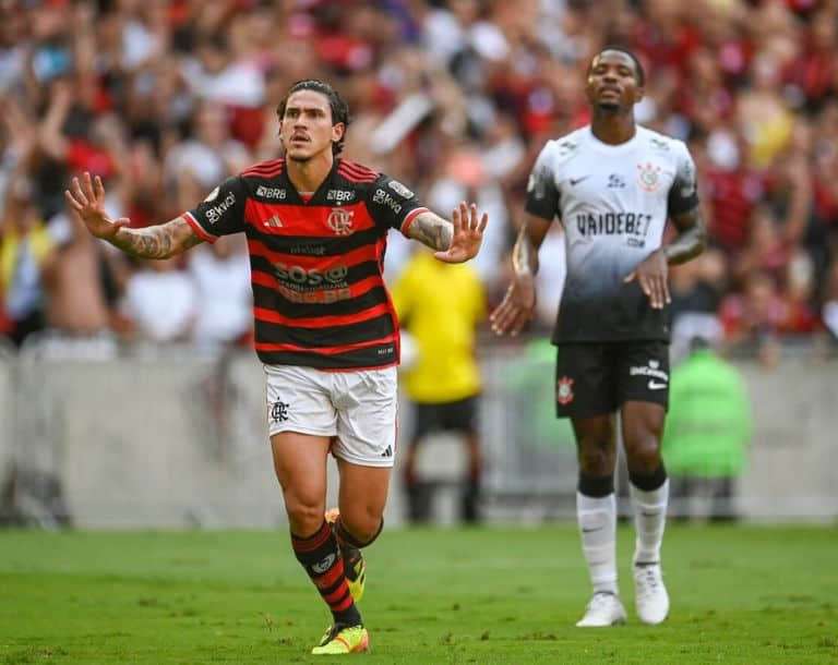 provável-escalação-do-flamengo-contra-o-corinthians