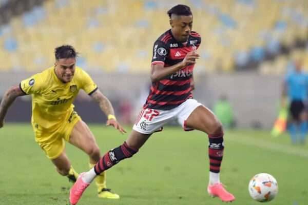 Saiba-onde-assistir-Peñarol-x-Flamengo-pelo-jogo-de-volta-da-Libertadores