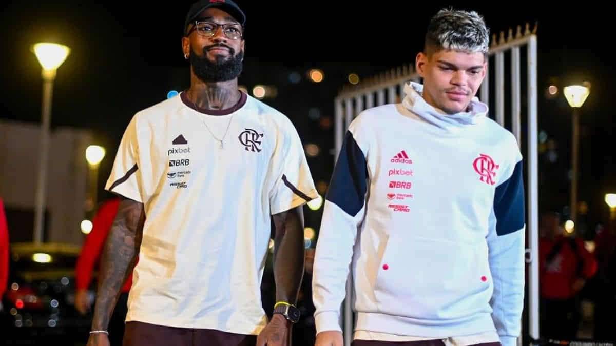 flamengo-embarca-para-o-uruguai