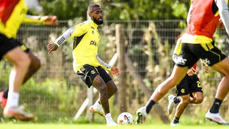Confira a lista de relacionados do Flamengo para o jogo de hoje contra o Peñarol