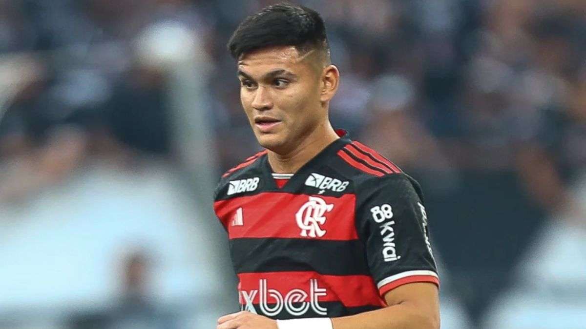 Carlos-Alcaraz-no-Flamengo