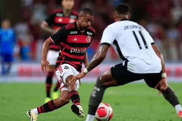 De-La-Cruz-em-Flamengo-x-Botafogo