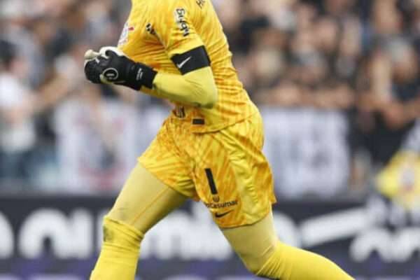 Hugo-Souza-Corinthians