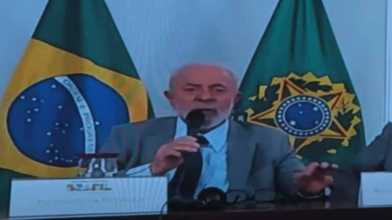 Presidente Lula elogia desempenho do Flamengo e fala sobre novo estádio