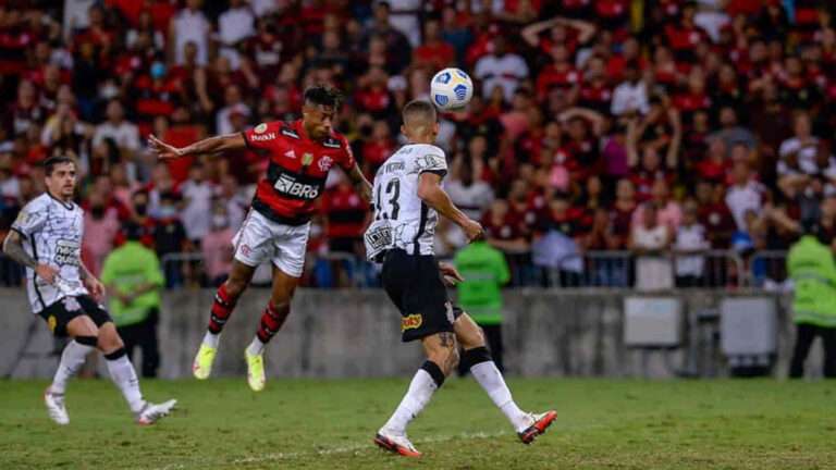 Flamengo x Corinthians: Rubro-Negro leva a melhor no histórico de mata-matas