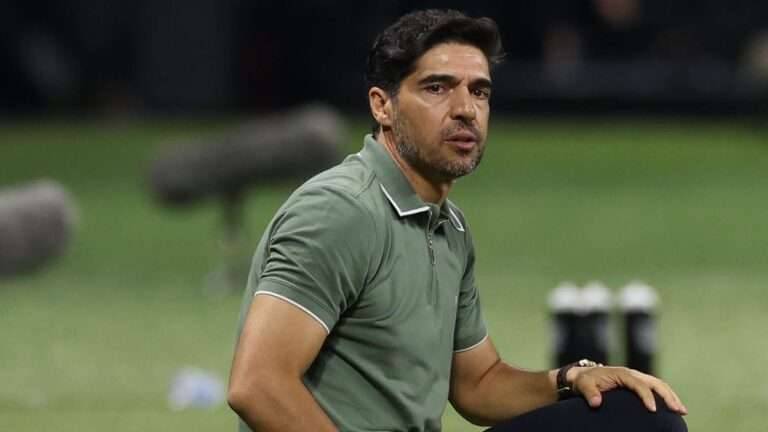Treinador do Palmeiras, Abel Ferreira, faz declaração inesperada sobre o Flamengo