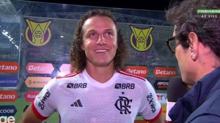 David Luiz revela curiosidade sobre seu gol de falta contra o Cruzeiro