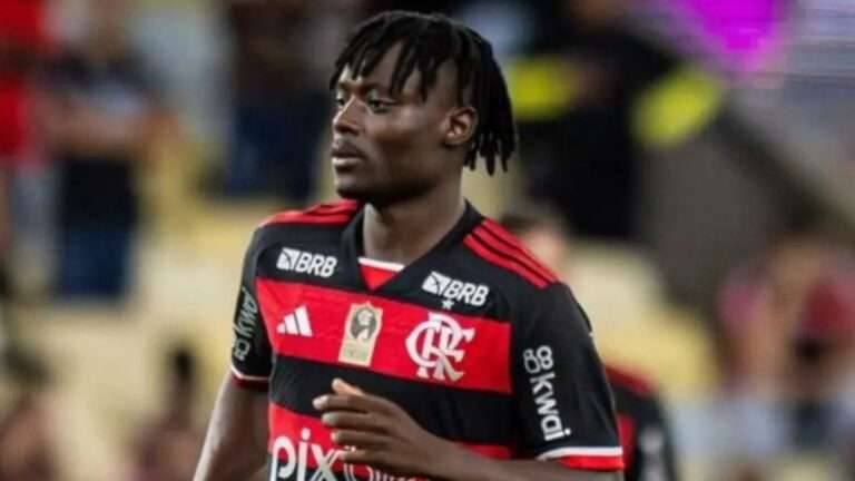 Shola estreia e grava nome na história do Flamengo