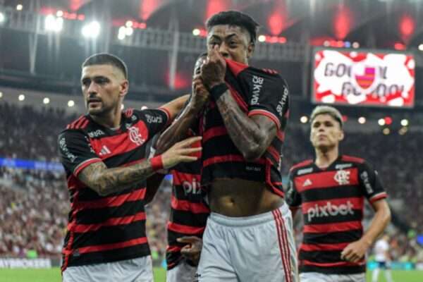 Bruno Henrique e Arrascaeta