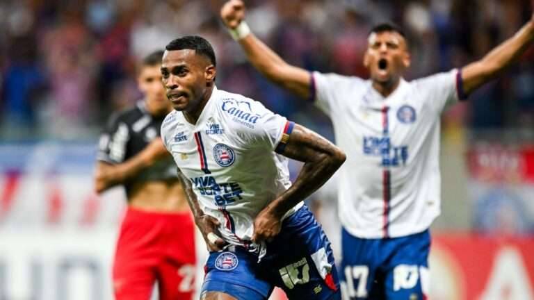 Volante, ex-Flamengo, é herói do jogo do Bahia na Libertadores ontem