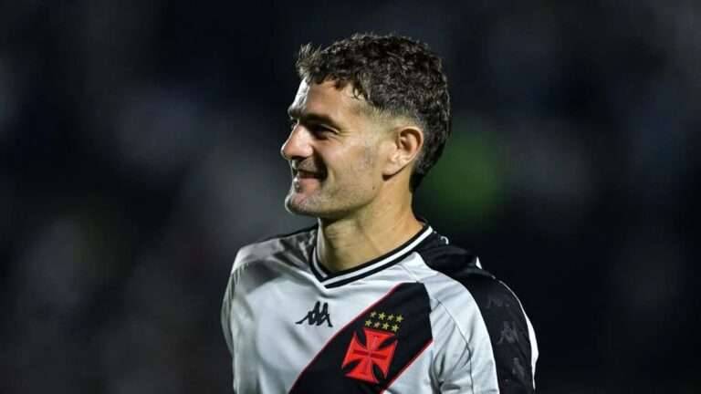 A declaração de Vegetti, do Vasco, direcionada a Pedro, do Flamengo