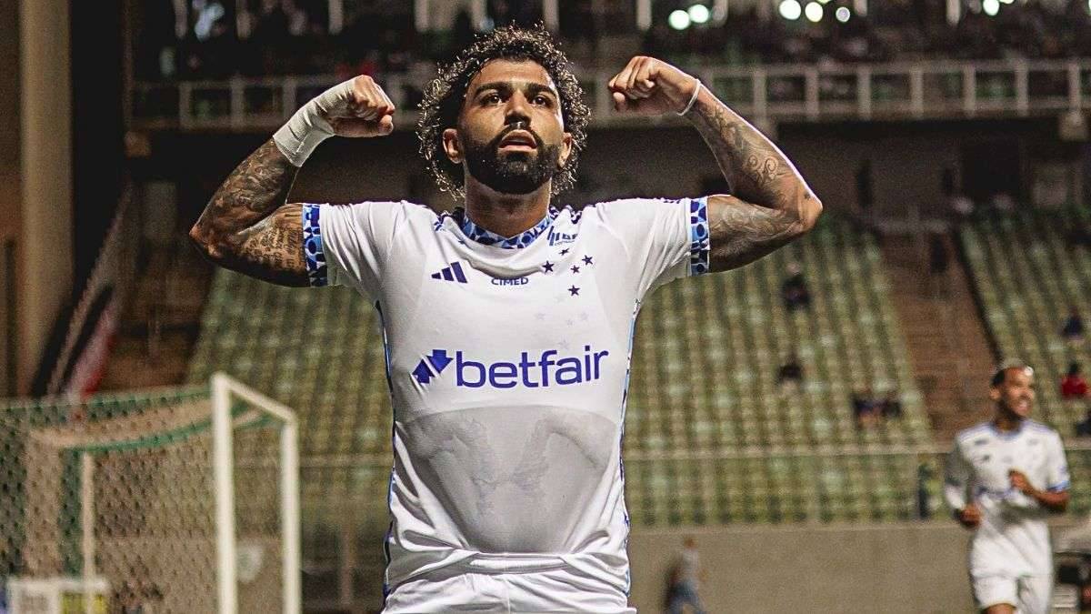 Gabigol comemorando gol pelo Cruzeiro