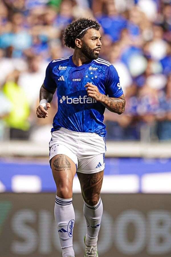 Gabigol em campo pelo Cruzeiro