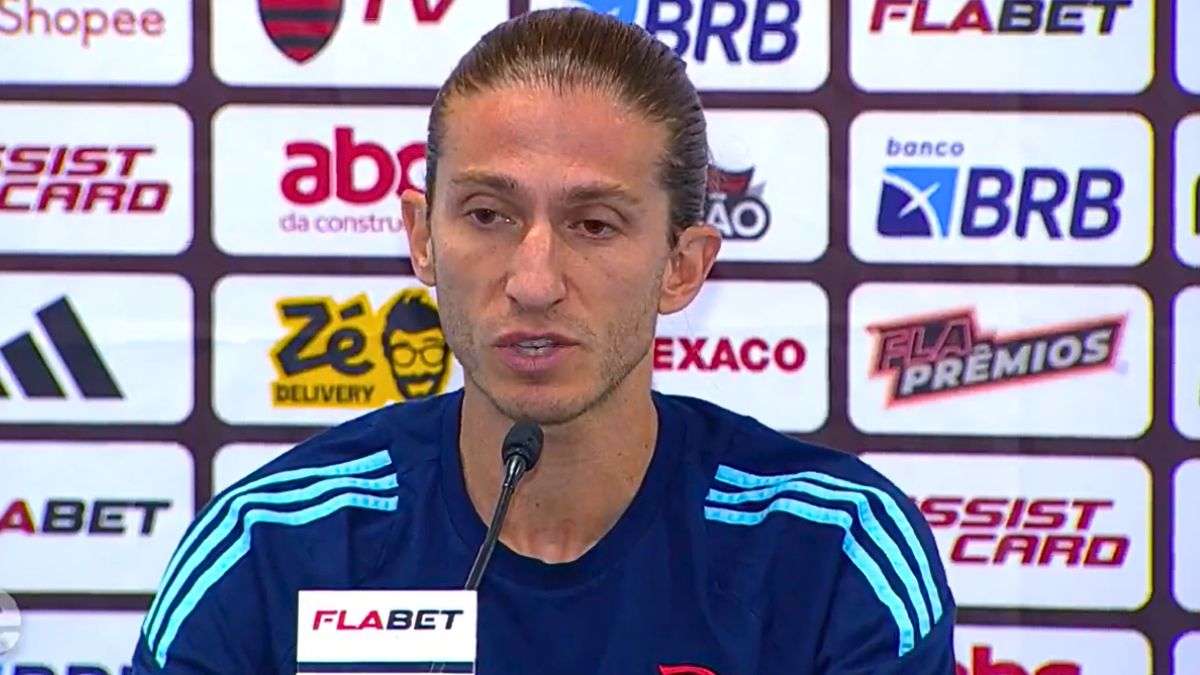 José Boto tenta renovação de Filipe Luís antes do início do Mundial de Clubes