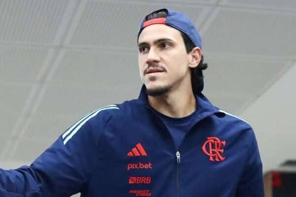 a provável escalação do Flamengo contra o Cruzeiro