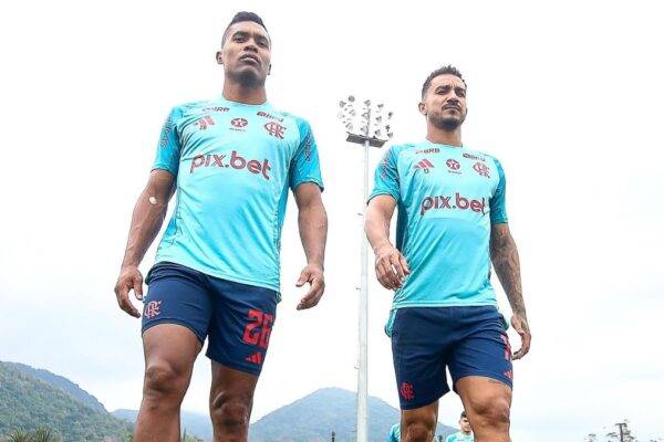 provável escalação do Flamengo contra o Palmeiras