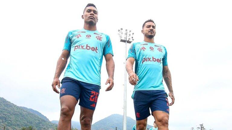 Veja a provável escalação do Flamengo contra o Palmeiras pela 10ª rodada do Brasileirão